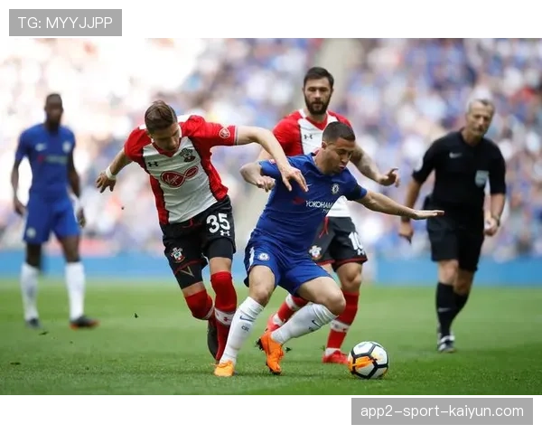 切尔西防守球员完美执行战术,切尔西防守球员完美执行战术图片